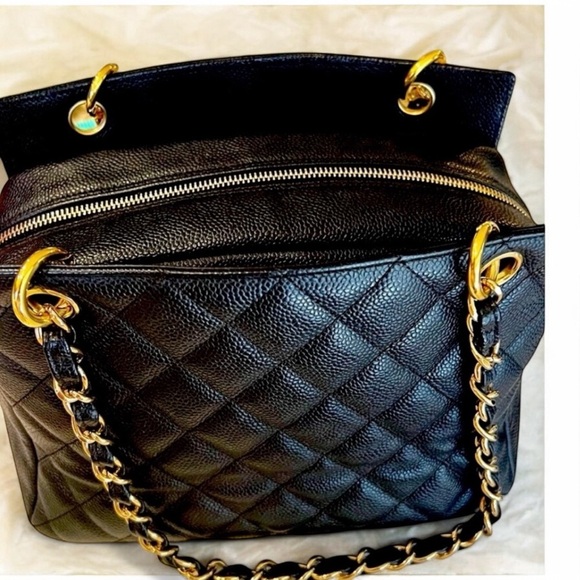 Retired Chanel Black Quilted RARE CAVIAR QUILTED PETIT TIMELESS TOTE - Picture 15 of 17